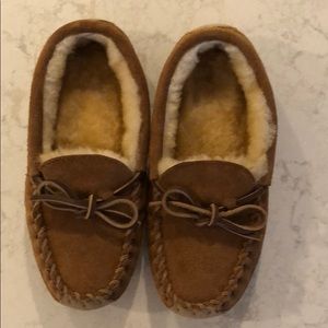 LL bean Girls Slippers